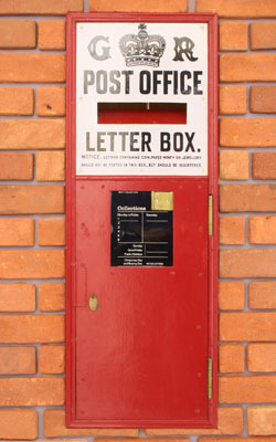 Image of a Ludlow letter box